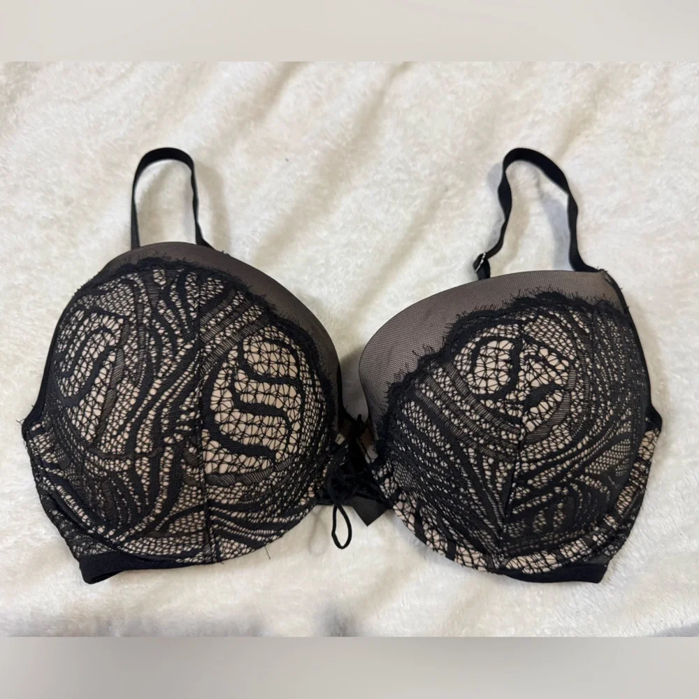 Victoria Secret Very Sexy Lace Corset Push‎ Up Bra Size 34DD
